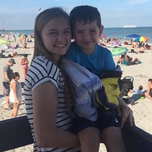 Meet your Posher, Madison